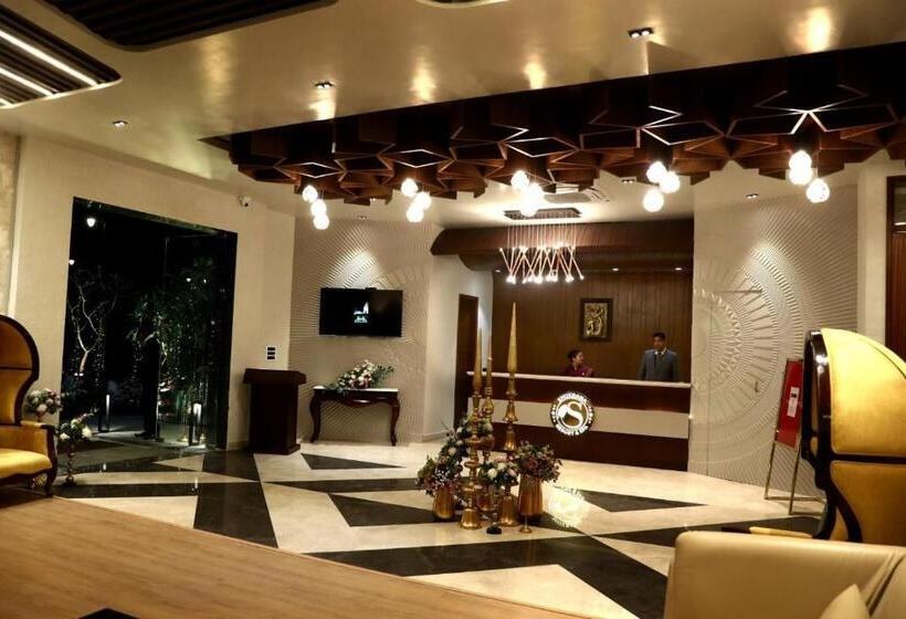 Front view of Shukrana Resort